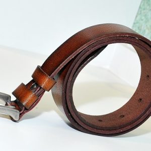 Phần lưng của dây đeo không quá dài